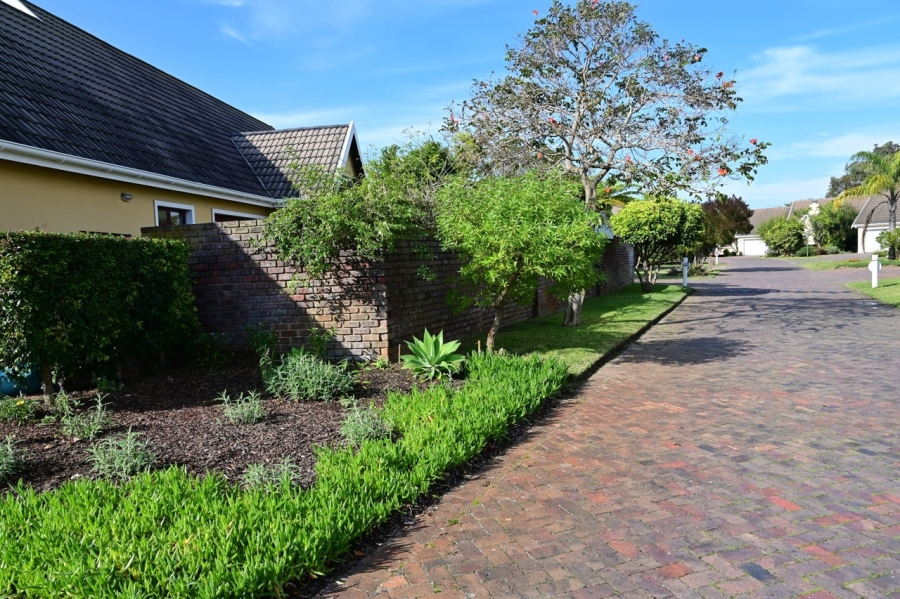 3 Bedroom Property for Sale in Sedgefield Island Village Western Cape